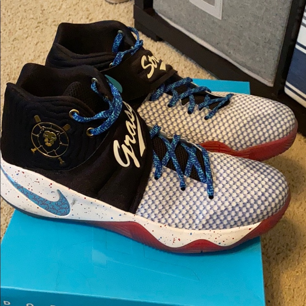 Kyrie 2 DB